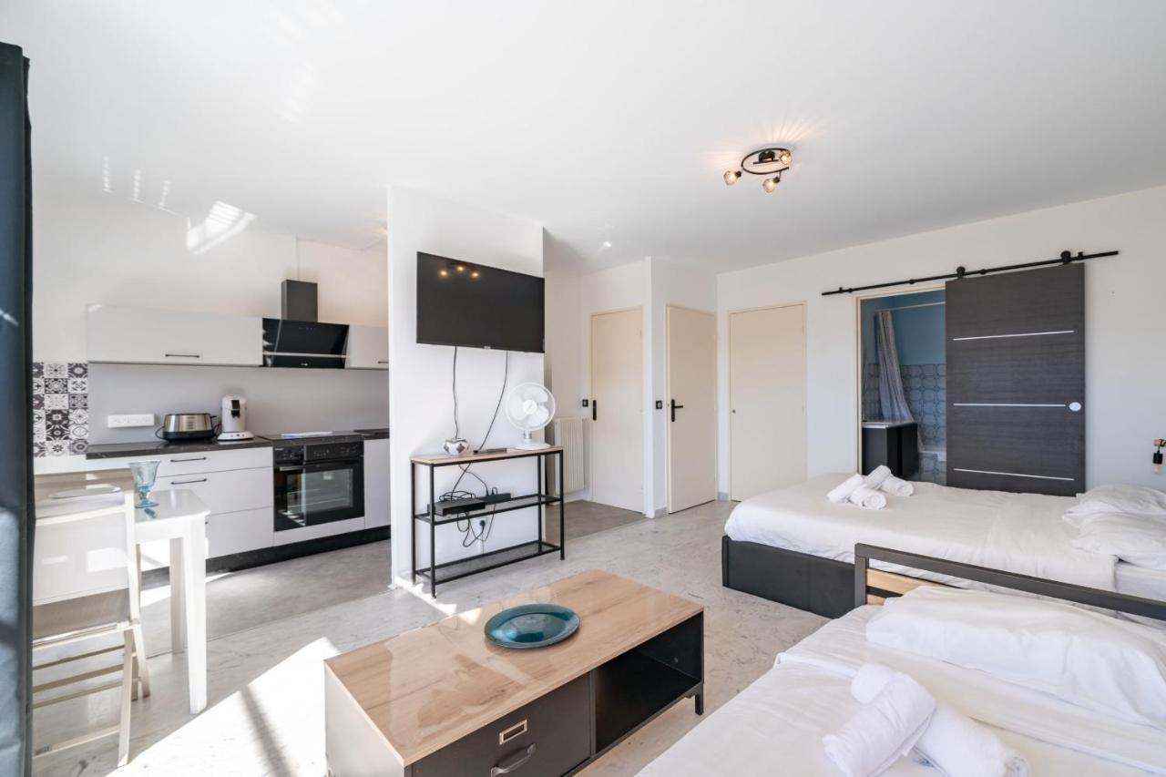 Appartement Clemenceau - Welkeys Валлорис Экстерьер фото