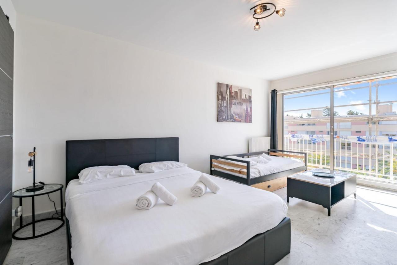 Appartement Clemenceau - Welkeys Валлорис Экстерьер фото